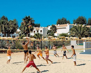 Golden Club Cabanas Portugal beach volleybal