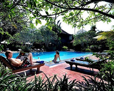 Bumas Hotel Bali zwembad