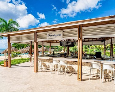 Dreams Curaçao Resort Spa & Casino lobbybar