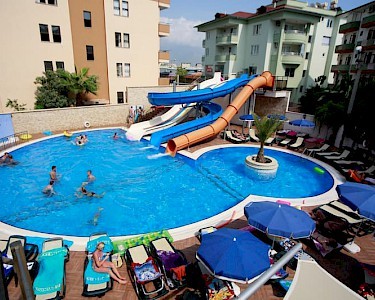 Almera Park Turkije zwembad
