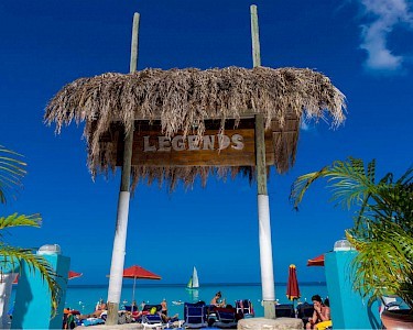 Legends Beach Resort bord bij het strand