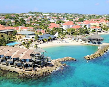Avila Beach Hotel Curaçao bovenaf