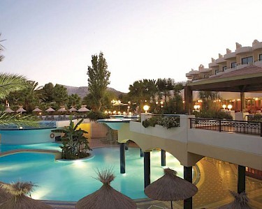 Hotel Atrium Palace Thalasso Spa Resort & Villas zwembad