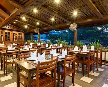 Phuket Ocean Resort dineren