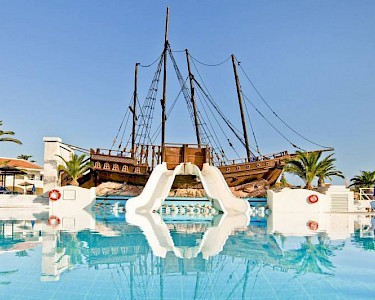 Kipriotis Village Kos zwembad schip