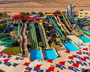 Titanic Aqua Park Resort Egypte glijbanen bovenaf