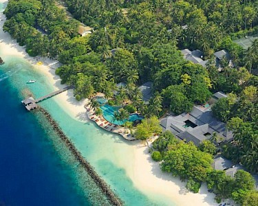 Royal Island Resort & Spa Malediven bovenaf