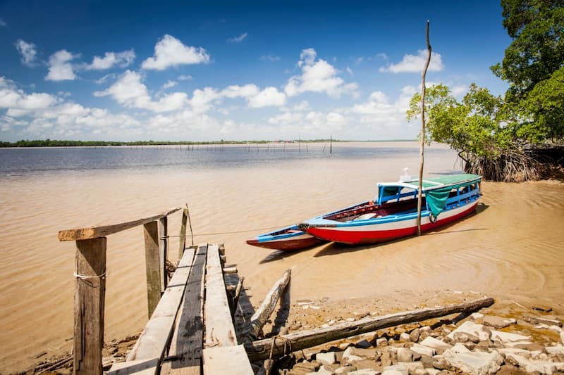 Surinamerivier traditionele boot