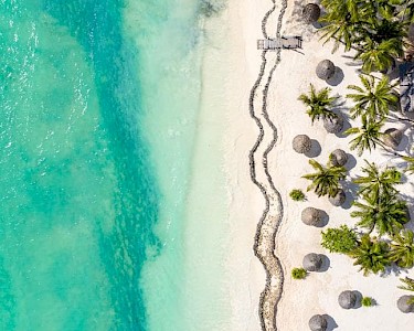 TUI BLUE Bahari Zanzibar strand drone
