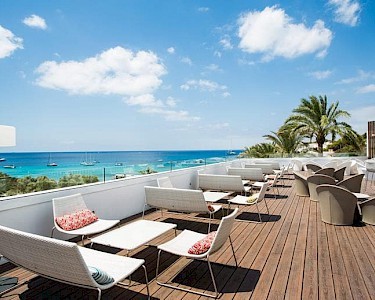 TUI SENSATORI Resort Ibiza buiten