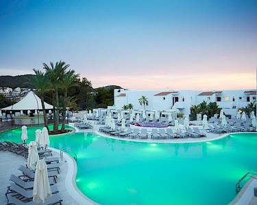 TUI SENSATORI Resort Ibiza zwembad