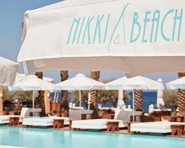 Nikki Beach Resort & Spa Santorini parasol