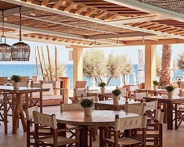 Nikki Beach Resort & Spa Santorini terras