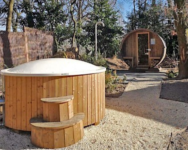Park Berkenrhode hottub en sauna