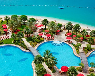 Khalidiya Palace Beach zwembaden