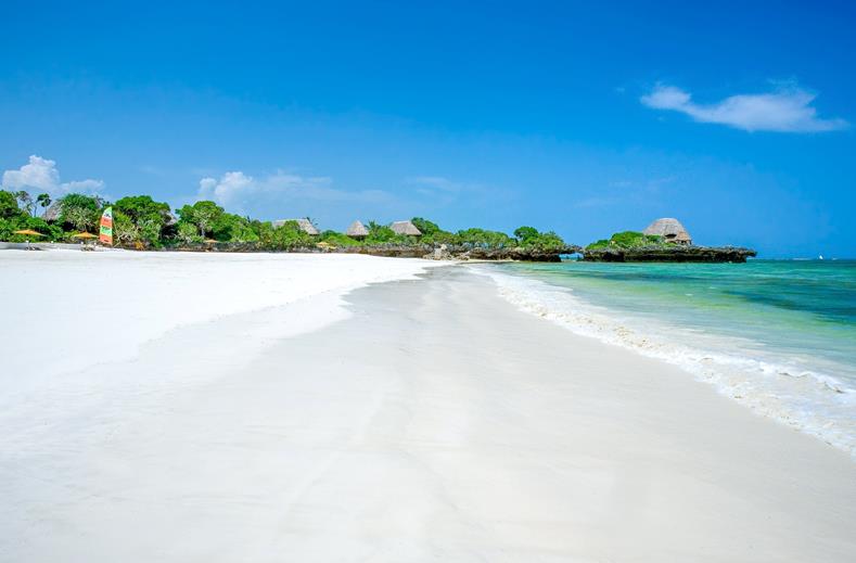 Hotel: The Sands At Chale Island