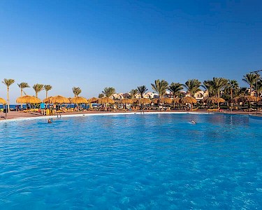 The Three Corners Sea Beach Resort Egypte zwembad