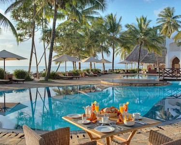 Sultan Sands Island Resort ontbijt