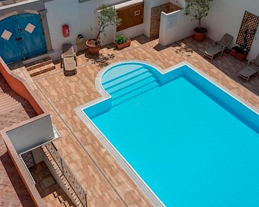 Residence Cristal Blu Sardinië zwembad van bovenaf