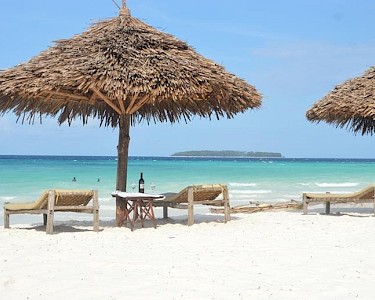 Sunshine Marine Lodge Zanzibar strand