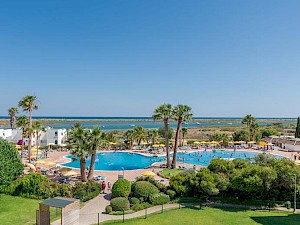 Golden Club Cabanas Portugal zwembad uitzicht