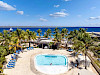 Eden Beach Resort Bonaire zwembad met uitzicht op zee