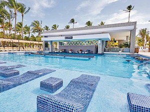 RIU Bambu zwembad ligbedden