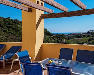 Colina del Paraiso by CheckIn terras