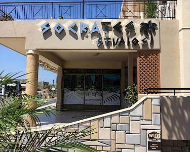 Appartementen Socrates Kos buitenkant