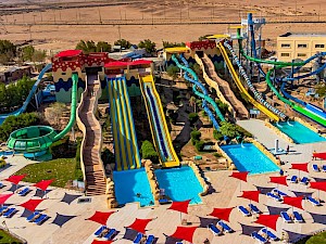 Titanic Aqua Park Resort Egypte glijbanen bovenaf