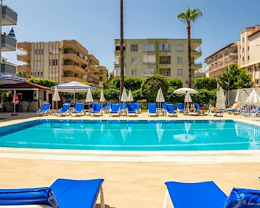 Horizon Aparthotel Turkije zwembad