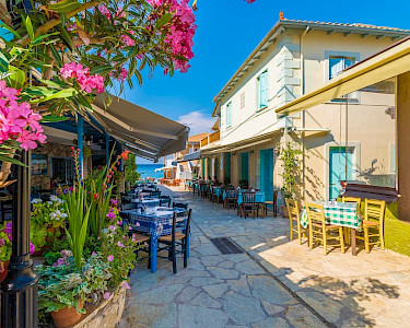 Agionos Nikitas taverna op Lefkas