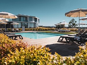 TIME TO SMILE Balaia Senses zwembad