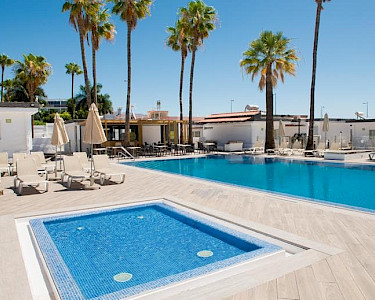 TUI TIME TO SMILE Sunny Village Gran Canaria zwembad