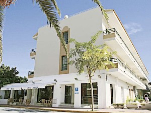 Cooee los Rosales gebouw