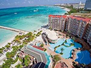 Divi Aruba Phoenix bovenaf