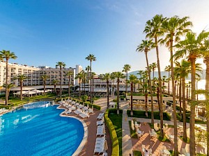 Ideal Prime Beach zwembad