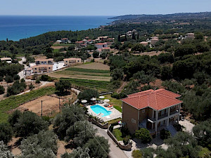 Appartementen Star Kefalonia met zee in de verte