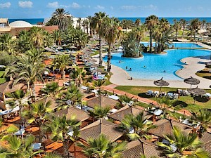 Welcome Meridiana Djerba zwembad