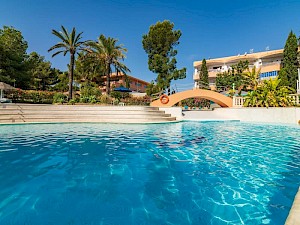 Hotel azuLine Hotel Mar Amantis Ibiza zwembad