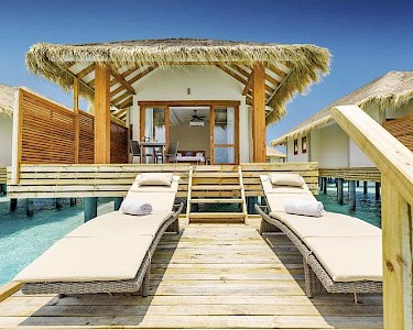 Kudafushi Resort & Spa Malediven watervilla