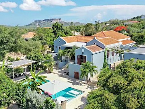 Boutique Fuik Curaçao van bovenaf