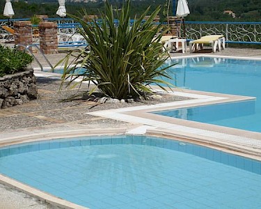 Fundana Villas Corfu ruim zwembad