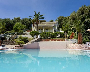 Huize Athina Corfu zwembad