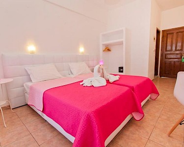 Hotel Iliada Odysseas Resort Santorini kamer