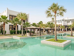 Sharq Village & Spa Qatar zwembad