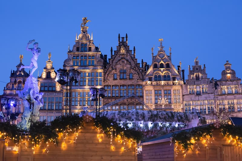 Kerstshoppen in Antwerpen kerstmarkt