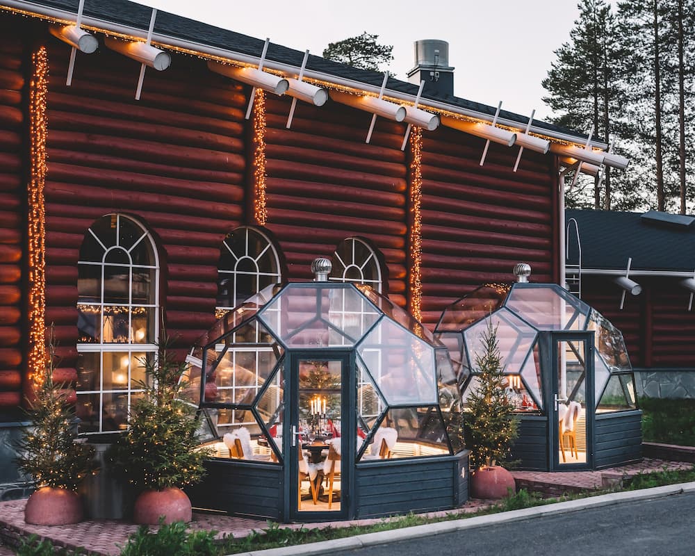 Igloo Restaurant Three Elves bij Santa Claus Holiday Village Rovaniemi