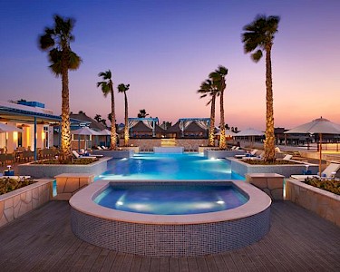Banana Island Resort Doha By Anantara Qatar zwembad