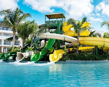 Princess Grand Jamaica glijbanen